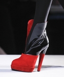 Кому пойдет самая модная обувь из осенней коллекции 2011? Часть 2